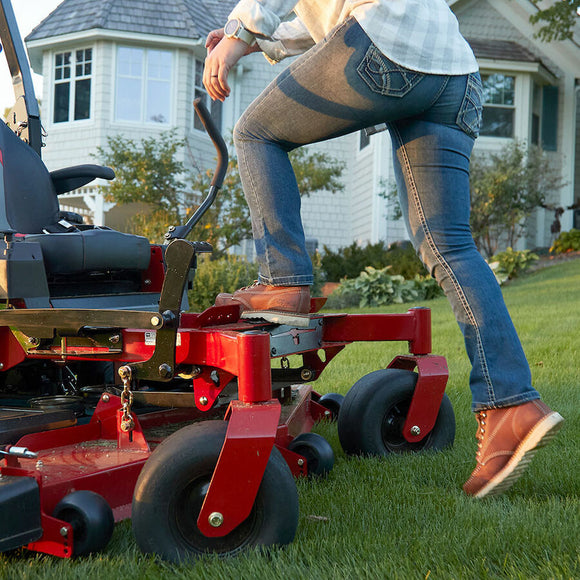 <h3>Built & engineered To Last</h3><p>Built to Last. Get years of reliability and top performance with the high-strength fabricated steel decks, spindles, and belts reinforced with bulletproof material.</p><p></p>