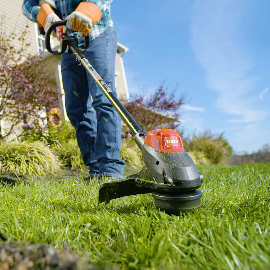 Toro 60V MAX* 2-Tool Combo Kit: 100 mph Leaf Blower & 13 in. String Trimmer with 2.0Ah Battery