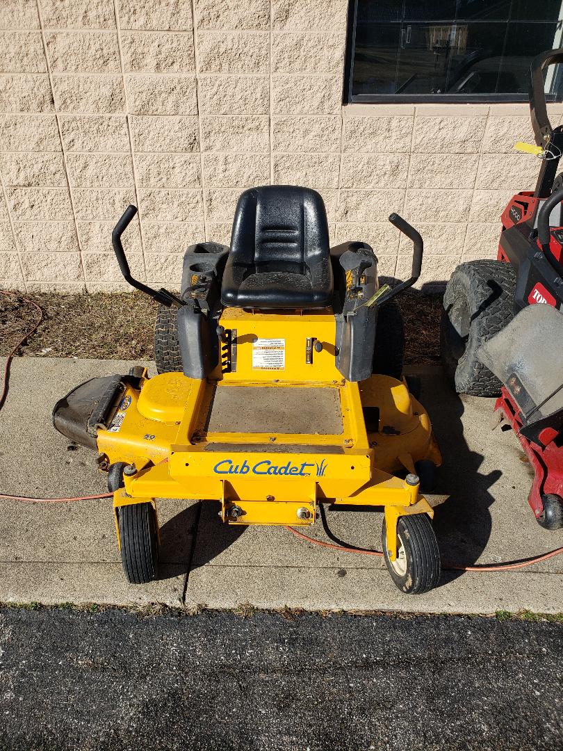 USED CUB CADET ZERO TURN